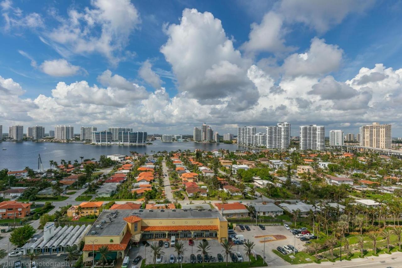 Ocean View 25Th Floor At Marenas Beach Resort By Ammosfl Miami Beach Exterior foto