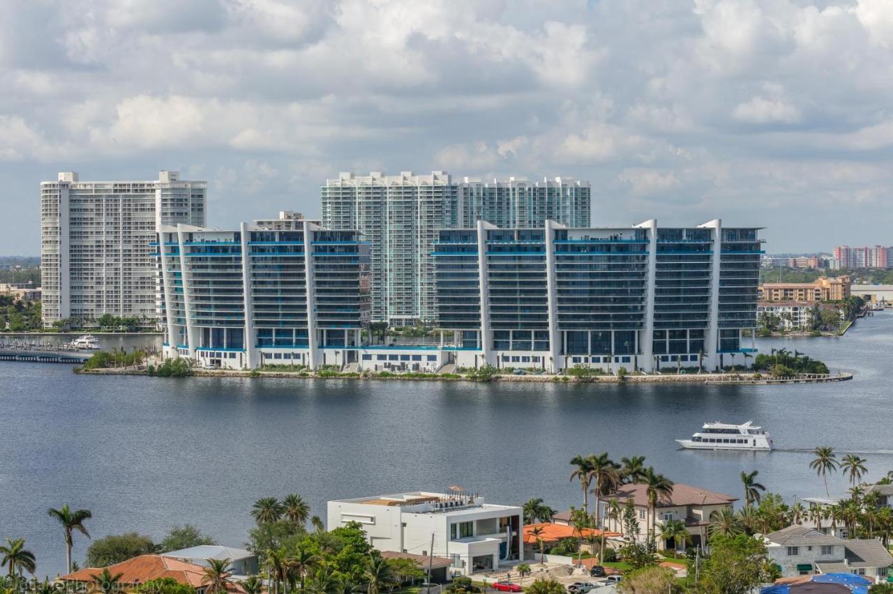 Ocean View 25Th Floor At Marenas Beach Resort By Ammosfl Miami Beach Exterior foto