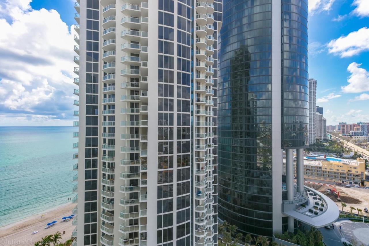 Ocean View 25Th Floor At Marenas Beach Resort By Ammosfl Miami Beach Exterior foto